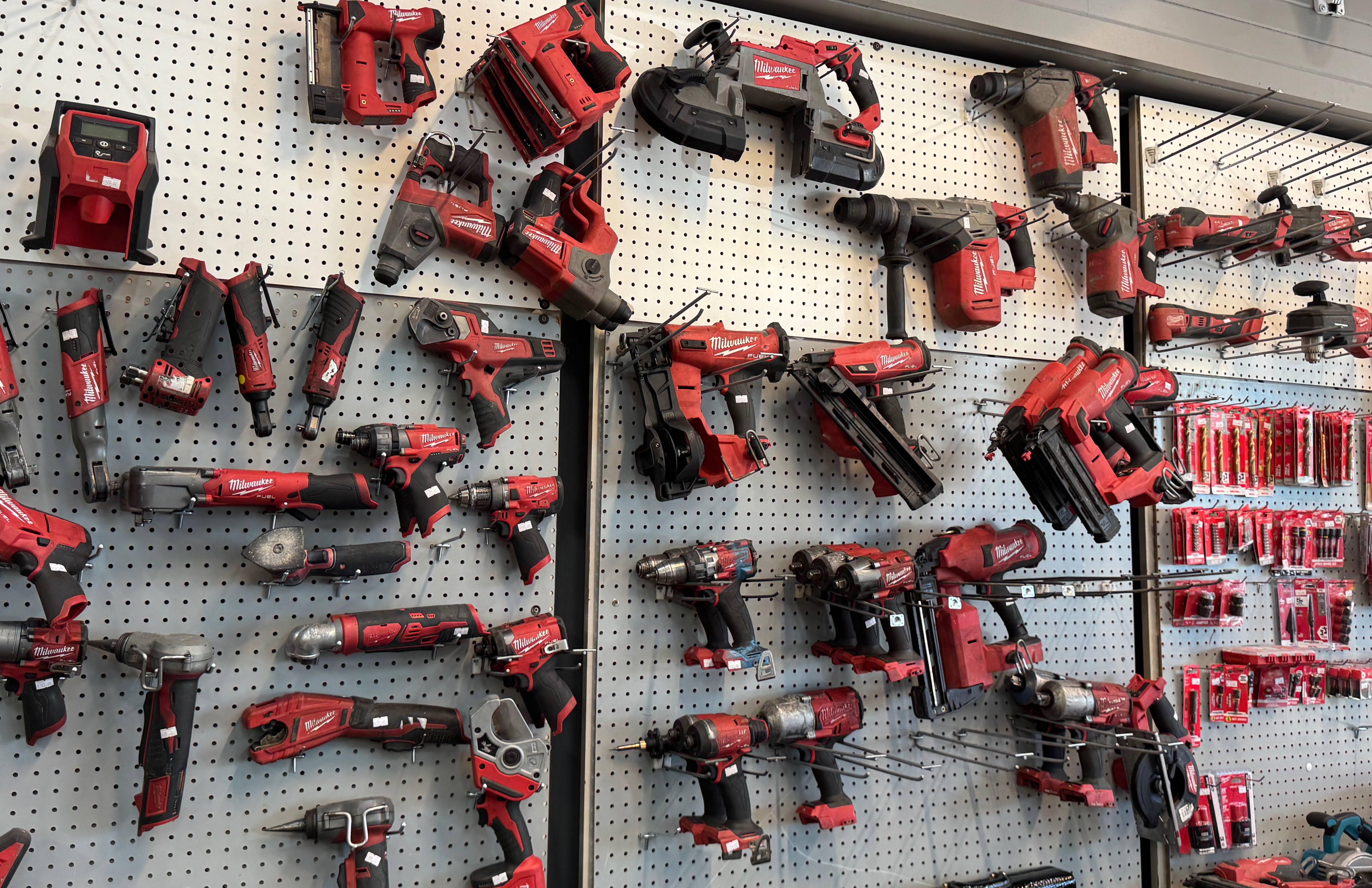 Tool lot